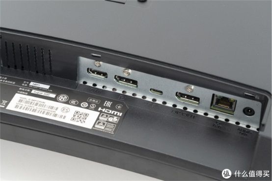 打工人進(jìn)階利器：顯示器自帶豐富接口，高效擴(kuò)展不再難！ 圖6