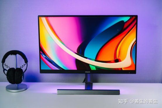 達人說丨顯示器自帶流光溢彩燈效，玩游戲究竟有多帶感 圖3