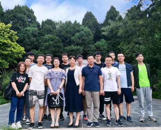 西安交通大學(xué)材料強(qiáng)度國家重點(diǎn)實(shí)驗(yàn)室研發(fā)團(tuán)隊(duì)