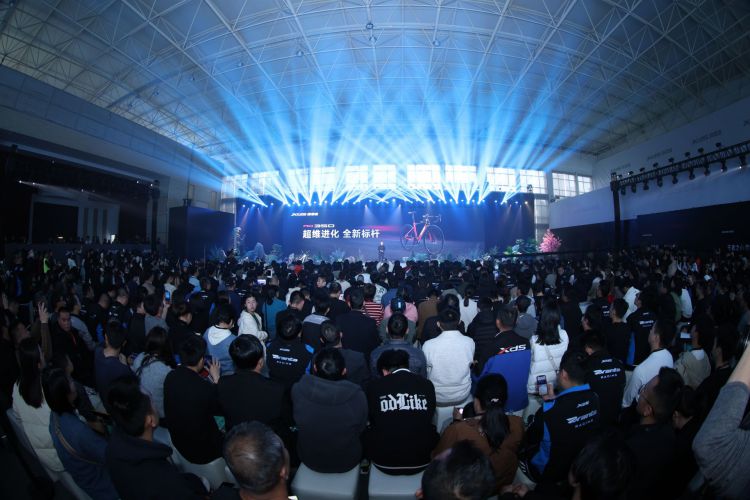 科技賦能，喜德盛發布2025春季系列新品 圖2